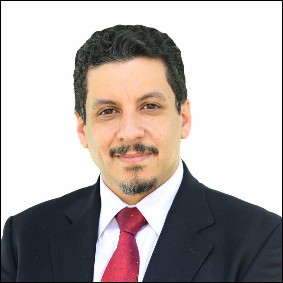 وزير الخارجية وشؤون المغتربين أحمد عوض بن مبارك