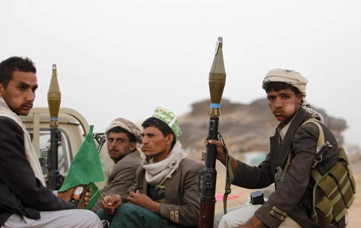 الحوثيين يهددون باستئناف العمليات العسكرية