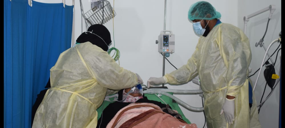 انخفاض الاصابات بكورونا مقارنة بحالات الشفاء في اليمن 