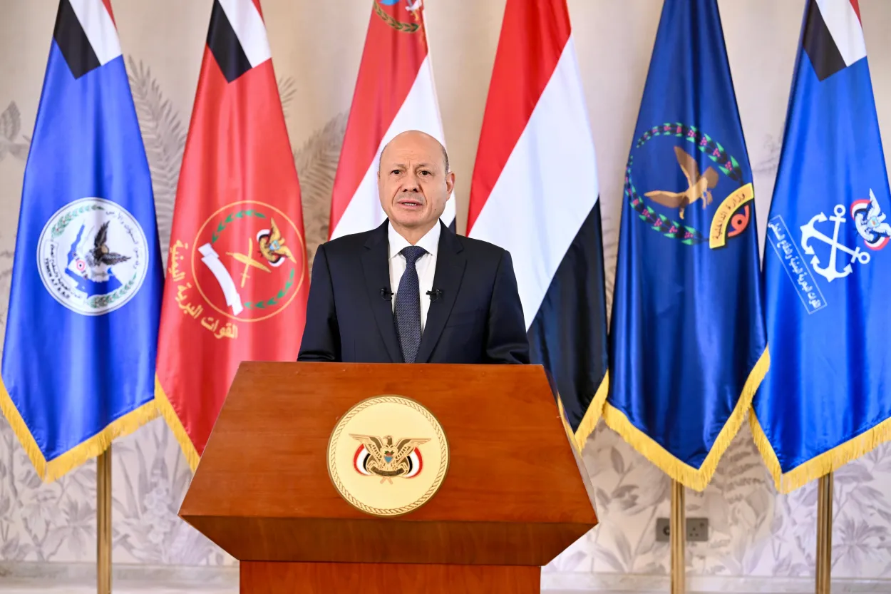 العليمي يعلن بدء العمليات العسكرية لاستعادة الدولة وبسط سلطتها على كامل التراب الوطني