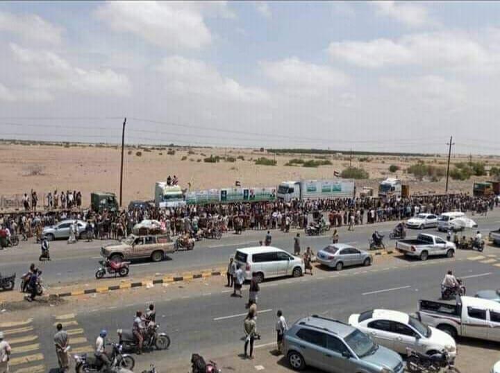 احتجاجات متواصلة ضد مساعي مليشيا الحوثي لاحتكار قطاع النقل بالحديدة (تقرير)