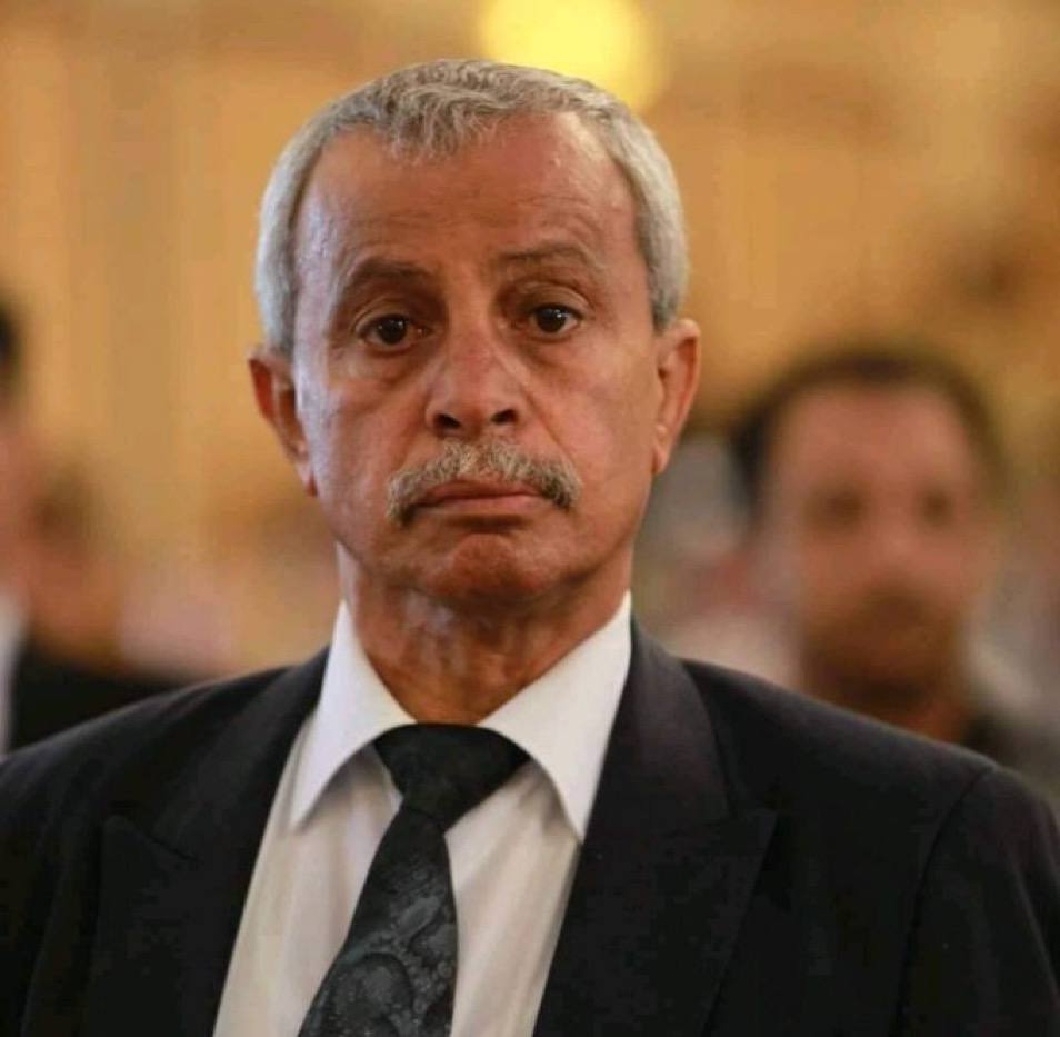 وفاة صحفي يمني بارز