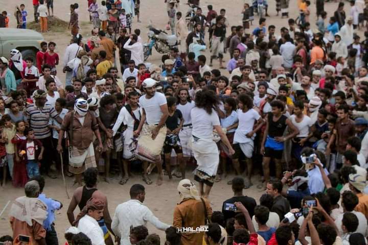 استئناف مهرجان شعبي  بعد توقفه لسنوات في الحديدة 