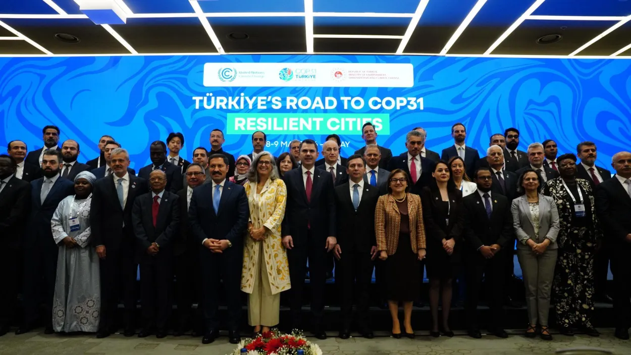 السفير طريق يمثل اليمن بفعالية طريق تركيا إلى COP31  لتعزيز صمود المدن أمام التغيرات المناخية