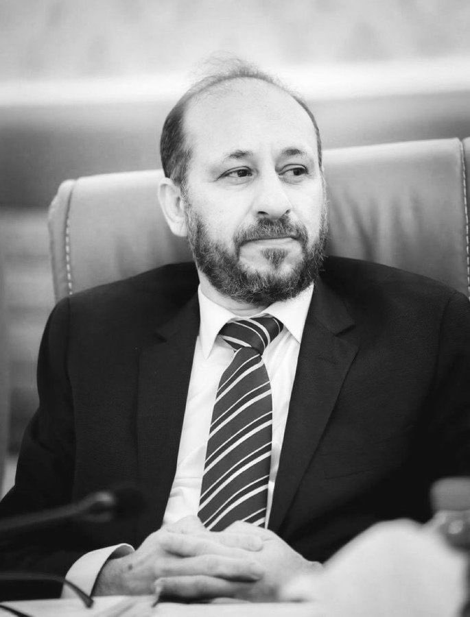 وزير الصناعة والتجارة أ. محمد الاشول يعزي بوفاة د نجيب العوج
