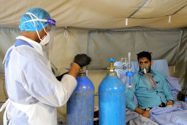 الإعلان عن 12 حالة وفاة وإصابة بكورونا في اليمن