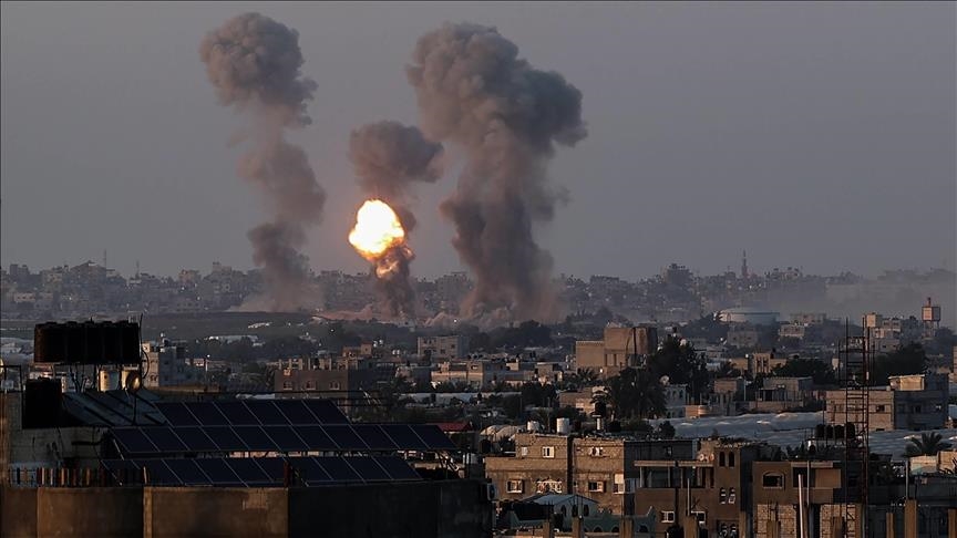 قصف إسرائيلي على قطاع غزة - فلسطين