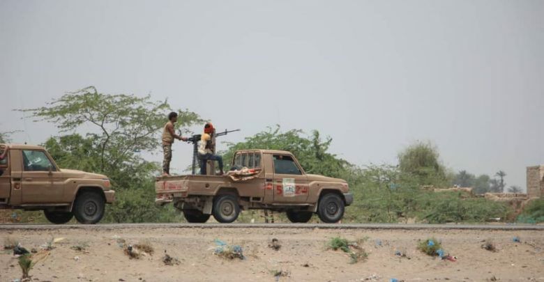 احتدام المعارك بين الحوثيين والقوات المشتركة بحيس