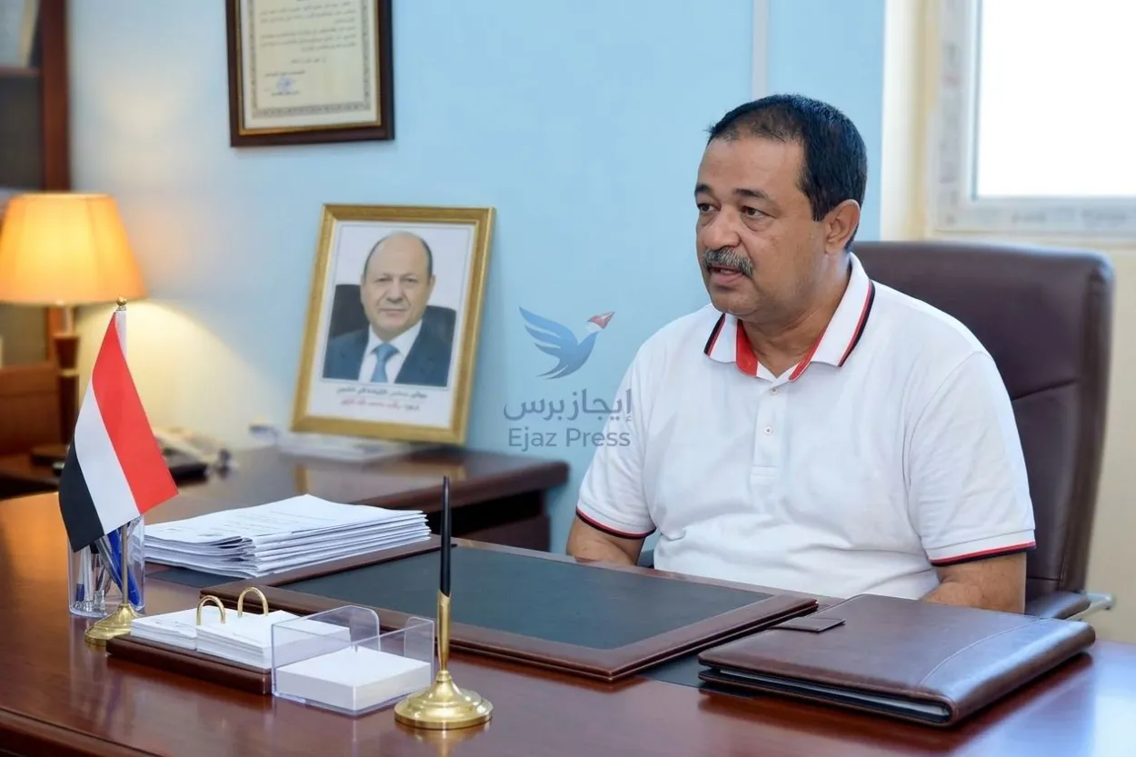 مدير ميناء المخا: سبعة قتلى وخسائر بـ16 مليون دولار جراء الهجمات الحوثية
