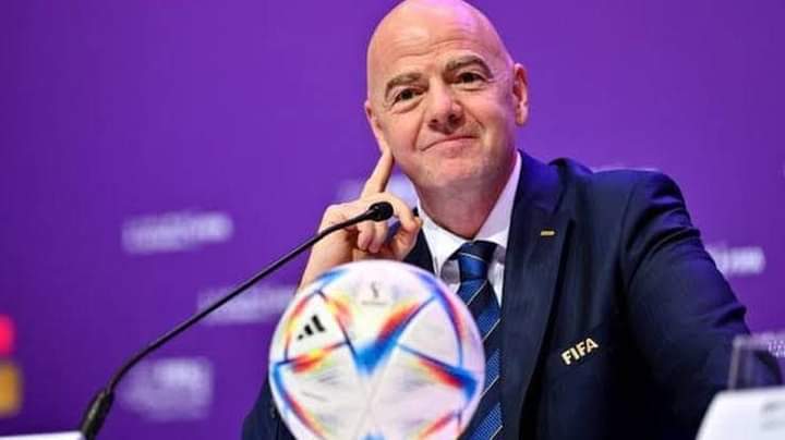  انتخاب جياني إنفانتينو كرئيسٍ للاتحاد الدولي لكرة القدم