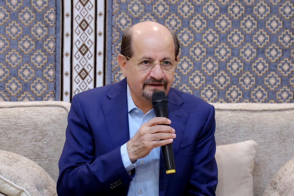 رئيس الوزراء الدكتور الزنداني  يشدد على دعم التعليم والبحث العلمي رغم التحديات الاقتصادية