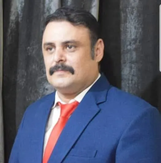 250 ثوراً و18 مليون ريال.. حكم صادم يغلق عيادة الدكتور ماجد الخزان ويؤجل العمليات
