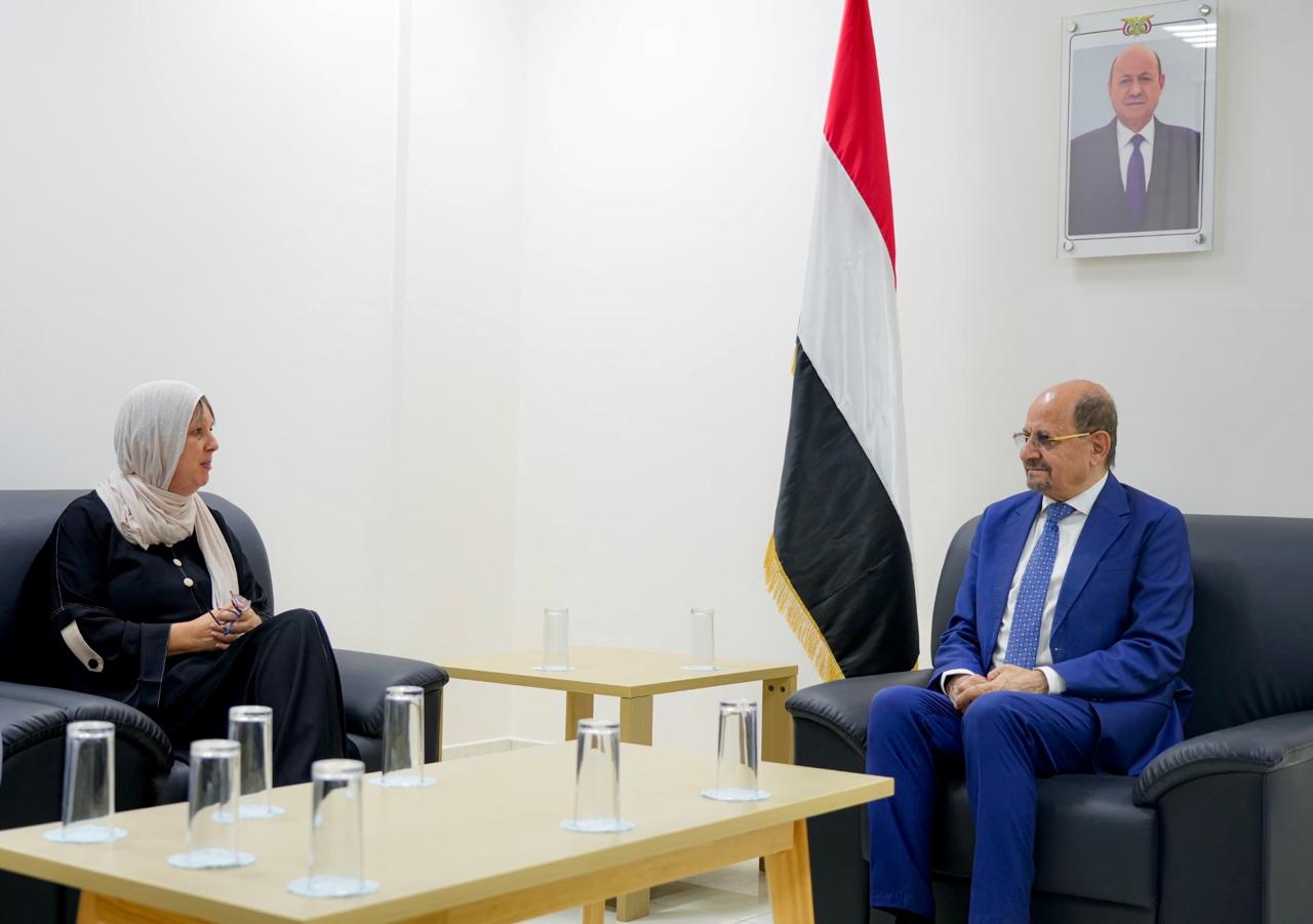 الزنداني يلتقي مديرة الأوتشا ويؤكد أهمية احترام السيادة وتعزيز التعاون الإنساني