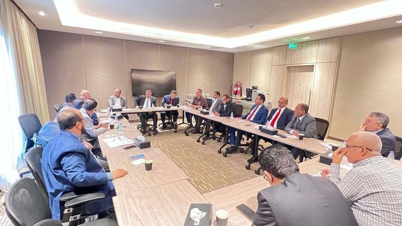 التكتل الوطني يدعو لضبط النفس في عدن ويحذر من جرّها إلى الفوضى