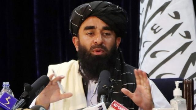 طالبان تدعو الدول الأجنبية لوقف تشجيع الأفغان مغادرة بلدانهم