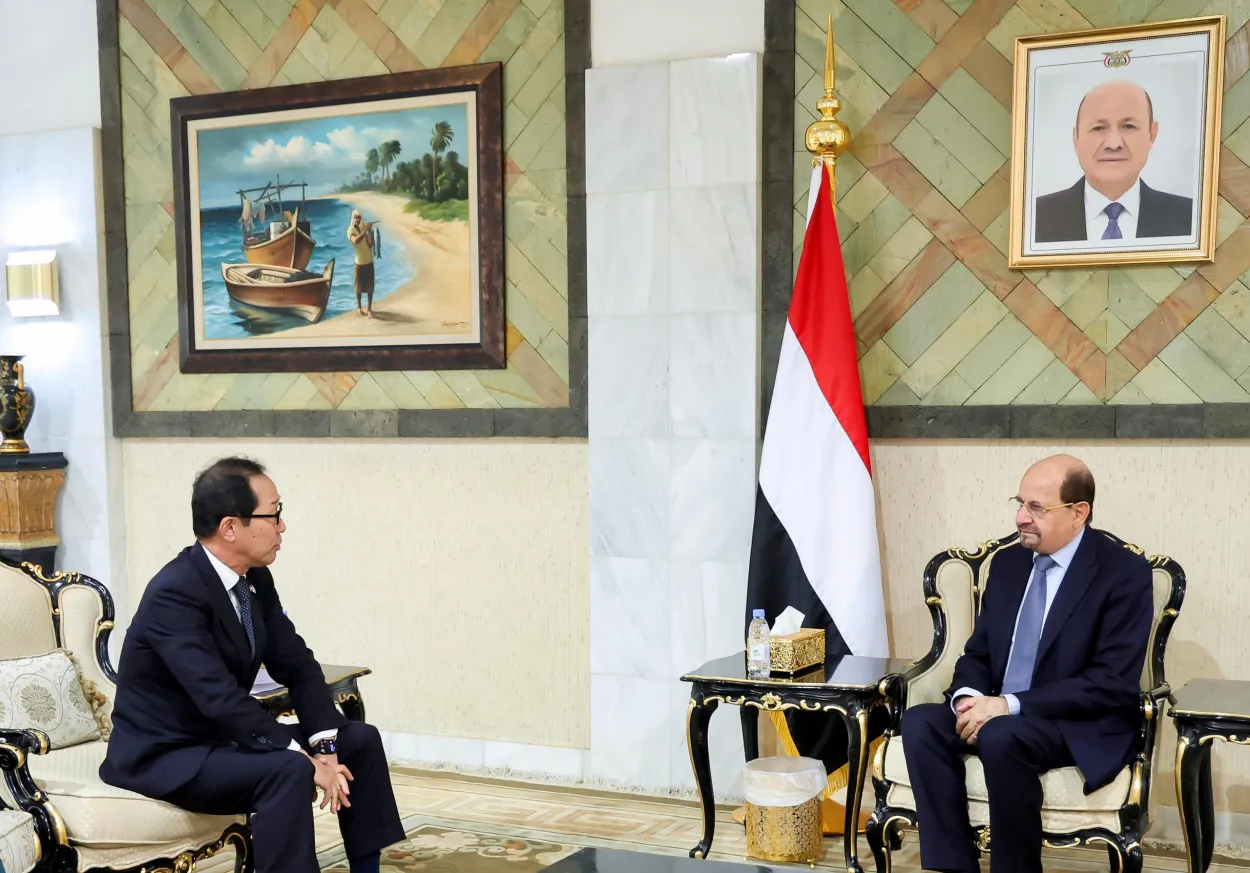 الزنداني يبحث مع سفيري اليابان وألمانيا تعزيز الدعم الدولي لليمن وتوسيع التعاون التنموي