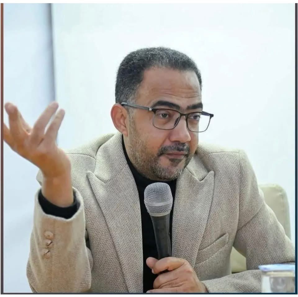 رحيل الشاعر فؤاد الحميري بعد سنوات من المعاناة مع التسمم ومحاولة اغتيال خلال مؤتمر الحوار الوطني