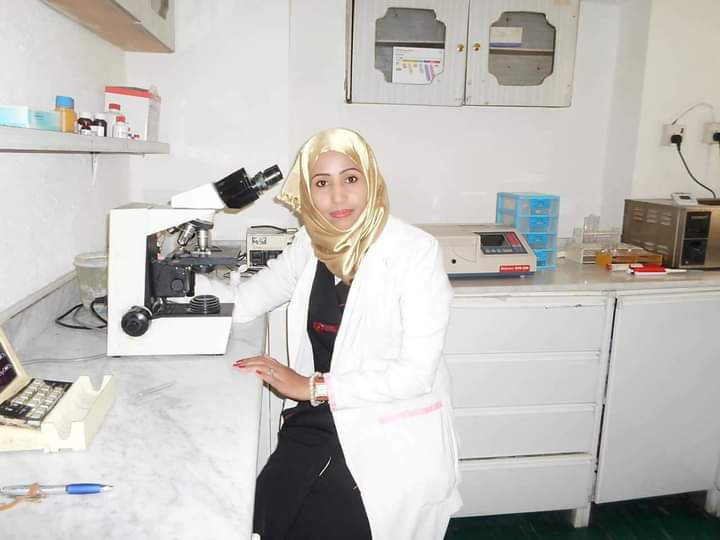 يمنية تحصد المركز الأول باختراع كيميائي