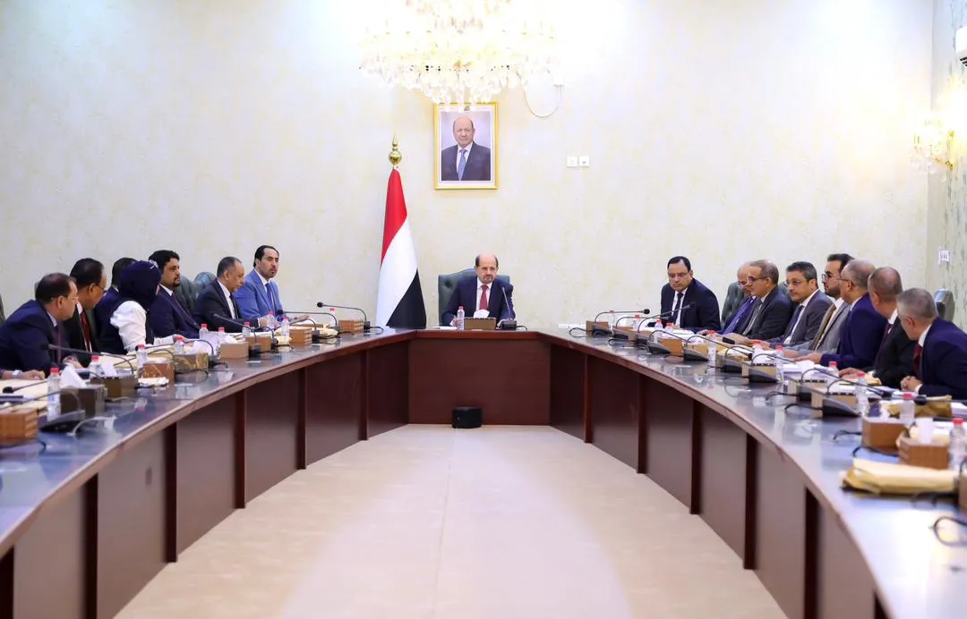 الزنداني يترأس اجتماع مجلس الوزراء ويشدد على مواجهة الحوثيين وحماية الاقتصاد الوطني
