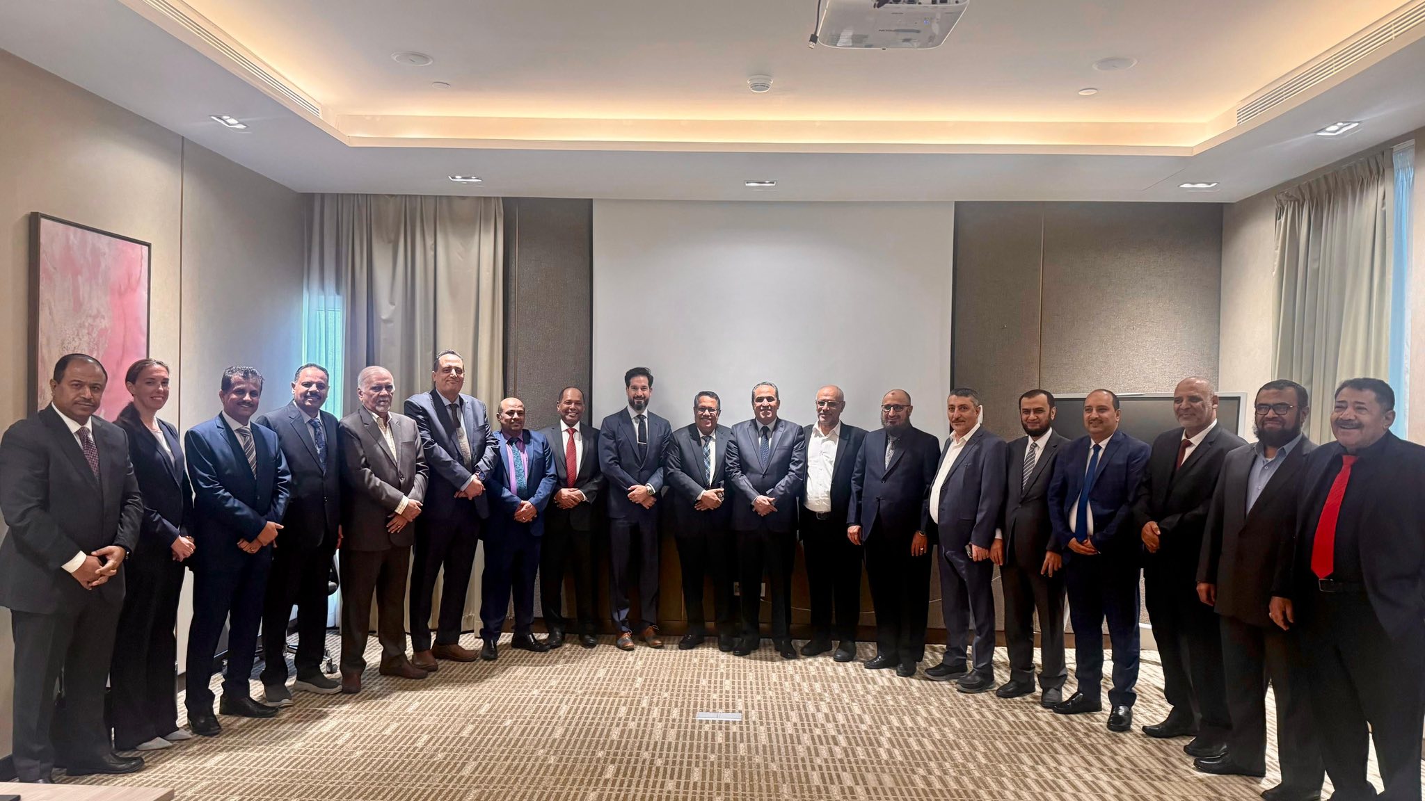 التكتل الوطني للأحزاب يحذر من فوضى حضرموت ويشدّد على توحيد القوى لدعم الشرعية